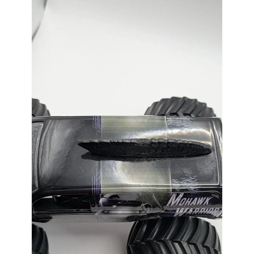 Monster Jam Mohawk Warrior Diecast Monster Truck Large 1:24 Purple Black Metal